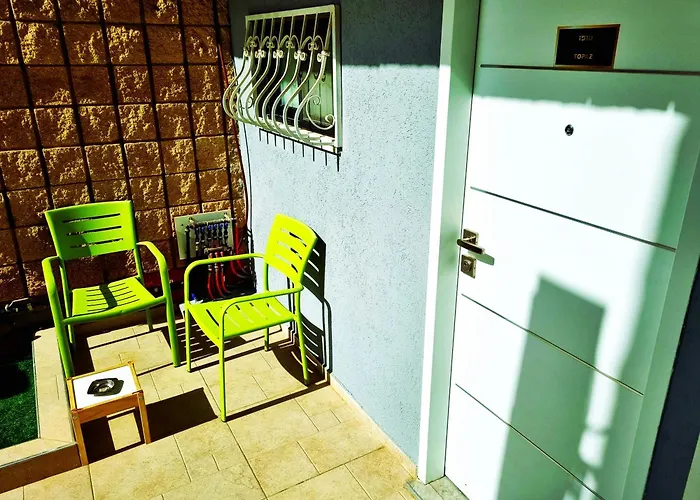 Diamond Suites